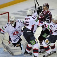 Rīgas 'Dinamo' pēdējā minūtē piedzīvo sāpīgu zaudējumu