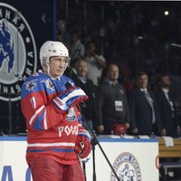 Путин издал поручение о прекращении оттока российских хоккеистов в Америку