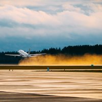 Lietuvas uzņēmējs nopērk otro lielāko aviosabiedrību Latvijā