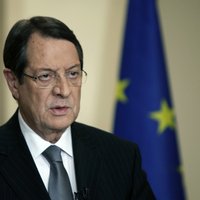 Кипр просит у ЕС дополнительной помощи, но не денег