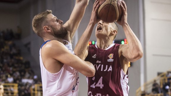 Basketbols, Pasaules kausa kvalifikācija: Latvija - Grieķija