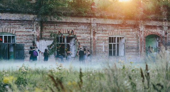 Festivāls 'Komēta' izsludina trīs papildu pasākumus Daugavgrīvas cietoksnī