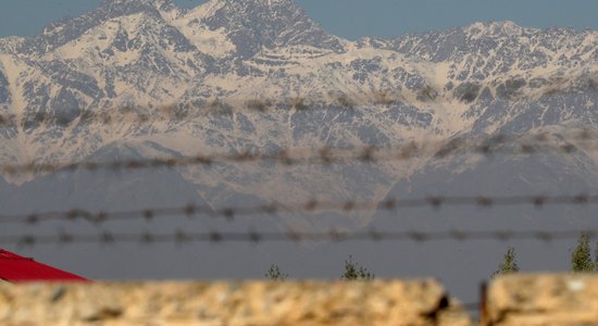 Боевые действия на границе Кыргызстана и Таджикистана: договоренности о прекращении огня нарушены