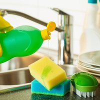 Приметы: Почему нельзя оставлять грязную посуду на ночь