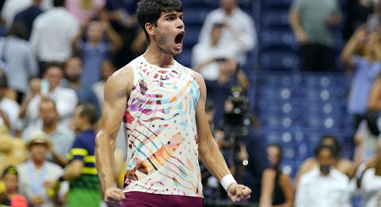 ATP ranga elites vīri Alkarass un Medvedevs tiksies 'US Open' pusfinālā