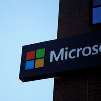 'Microsoft' aptur ziedojumus politiķiem, kas neatzina Baidena uzvaru vēlēšanās