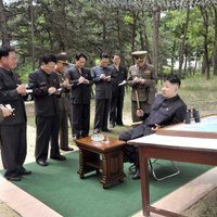 Ziemeļkoreja atjaunojusi ārkārtas telefonsakaru līniju ar Dienvidkoreju