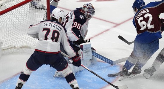 'Avalanche' nomētā Merzļikinu; 'Blue Jackets' piedzīvo pamatīgu zaudējumu