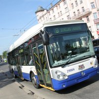 Sabiedriskā transportā Rīgā līdz janvāra beigām varēs braukt par 60 centiem