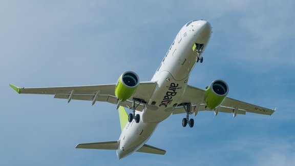 Airbaltic Airbus A220-300 - 10