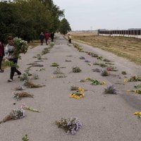 Ukrainas armijā pieaug dezertieru skaits, apgrūtinot cīņu pret agresoru, ziņo AP