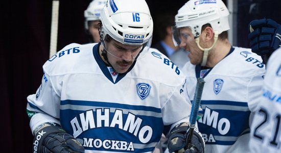 ВИДЕО: С Витолиньшем "Динамо" впервые в КХЛ отдало серию СКА