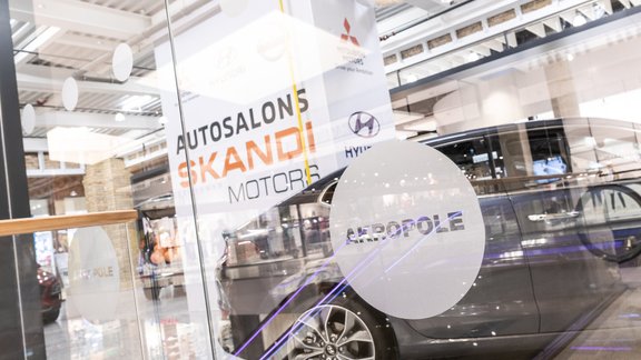 'Skandi Motors' pop-up auto veikals 'Akropolē' - 2