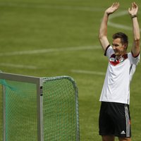 Klozes rekordmačā Vācijas futbola izlase paliek bez Reisa
