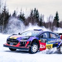 Sesks Zviedrijas WRC posma pirmo dienu noslēdz kā labākais "M-Sport Ford" braucējs