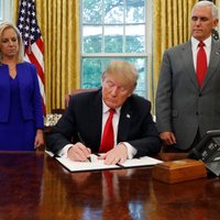 Трамп подписал указ, запрещающий разделение семей мигрантов на границе