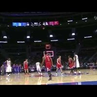 Video: NBA pārbaudes spēlē vēl viena 'tālās distances bomba'