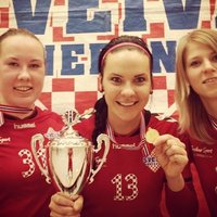 Latvijas florbolistes Kārkliņa, Garklāva un Biļinska triumfē Norvēģijas čempionātā