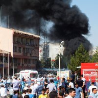 Sprādzienos Turcijā vismaz 12 nogalināto