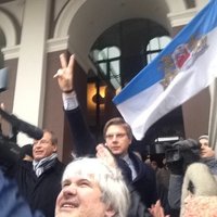 Rātslaukumā protestēs pret Rīgas domes lēmumiem