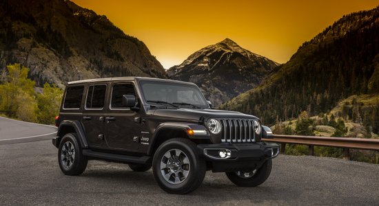 'Jeep' parādījis jaunās paaudzes 'Wrangler' modeli