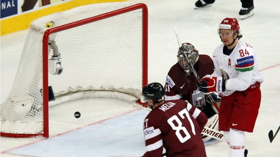 Mikhail Grabovski and Gints Meija (Belarus - Latvia)