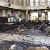 Sprādzienos katoļu katedrālē Filipīnās 20 bojāgājušie