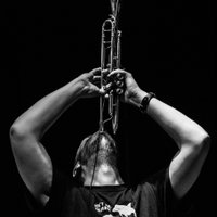 Kalnciema kvartālā uzstāsies avangarda mūzikas trompetists Neits Vūlijs