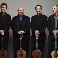 'Ziemassvētku festivāla' atklāšanas koncertā - pasaulslavenais Losandželosas ģitāristu kvartets