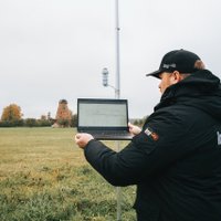 'LMT' Jelgavas novadā uzstādījis inovatīvas meteoroloģisko novērojumu stacijas
