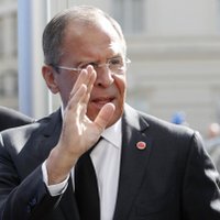 Lavrovs: Krievijas ieroču piegādes Sīrijai 'tiks turpinātas'