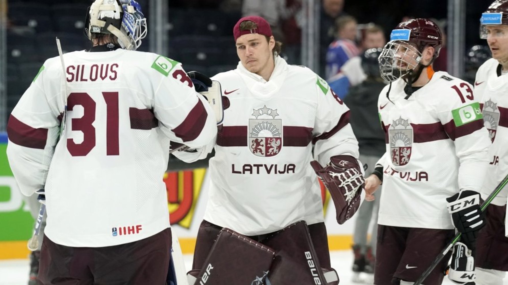 Divi vārtsargi, divas pilnīgi pretējas personības – Gudļevskis par Šilova un Merzļikina atšķirībām