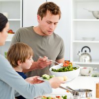 Vienkāršas un veselīgas receptes: ģimenes ēdienkarte darba dienu vakariem