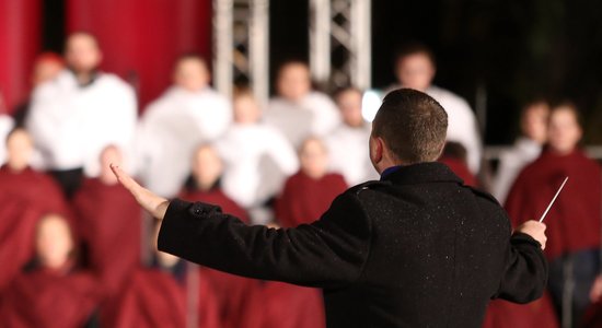 Ekspertu viedokļi par pareizāko valsts himnas izpildījumu dalās