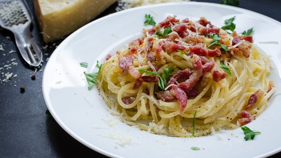 pasta carbonara makaroni 