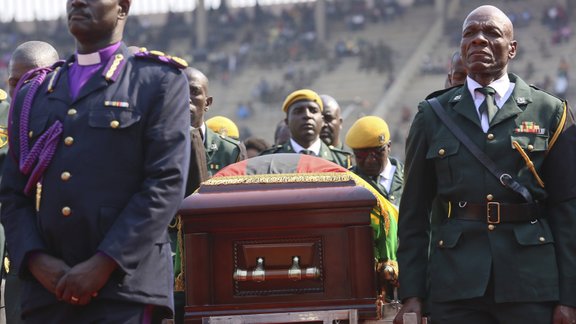 Zimbabves bijušā prezidenta Mugabes valsts bēres - 2