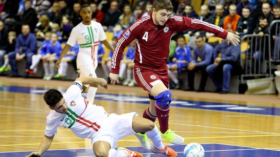 F64_futsal_u21_LV_PORT_150303_042