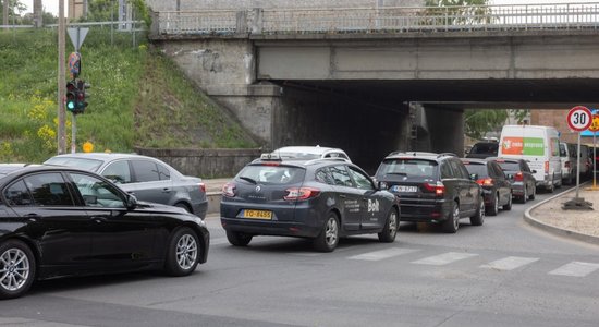 В ночь на субботу туннель на улице Лачплеша будет закрыт для движения транспорта