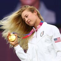 ASV golfere Korda izcīna olimpisko zeltu