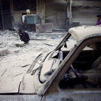 Sīrijas spēku uzbrukumos nemiernieku rajonam nogalināti 14 civiliedzīvotāji