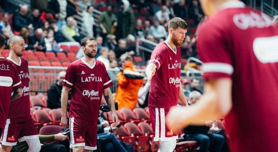 Zināms Latvijas basketbola izlases sastāvs spēlei pret Slovākiju