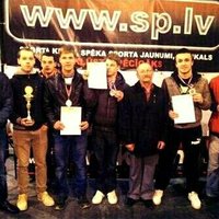 Viesītes sportisti - Latvijas čempioni spēka trīscīņā