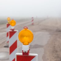 Ceļu remontdarbu dēļ satiksmes ierobežojumi visā valstī