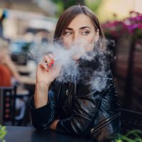 Savāc 10 000 parakstu par e-cigarešu aromātu saglabāšanu