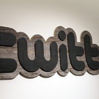‘Twitter’ paziņo par plāniem debitēt biržā