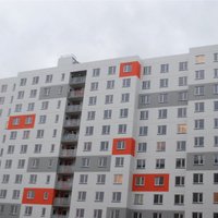 Rīgā aizdegas dzīvojamā māja