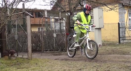 Jaunieši radījuši videoklipus cīņā par velobraucēju drošību