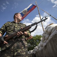Separātisti paziņo par tanku atvilkšanu no frontes līnijas Ukrainas austrumos