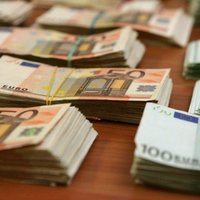 Lietuvas pilsoni tiesās par viltotu eiro apriti