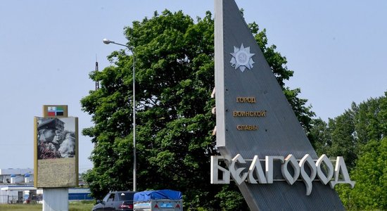 В Белгороде в результате обстрела повреждены жилые дома, ранены восемь человек. На Кубани дроны атаковали нефтебазу
